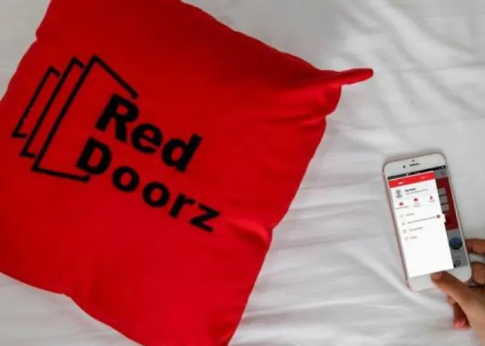 RedDoorz @ Raya Tidar Hotel Malang